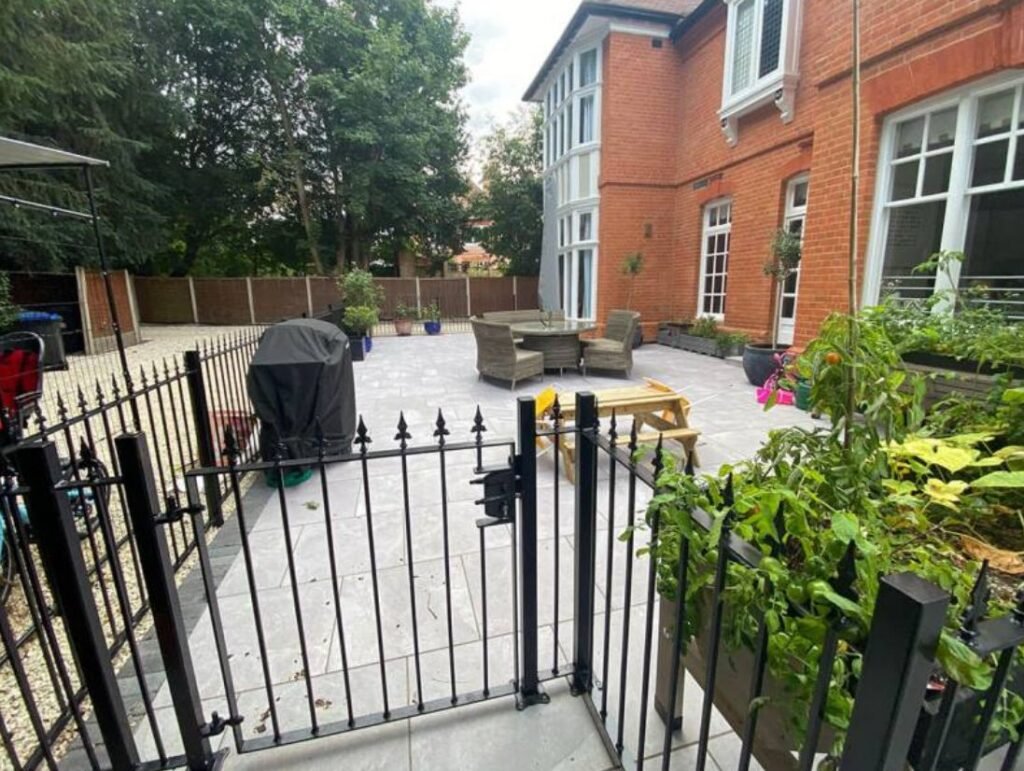 landscaping blyth